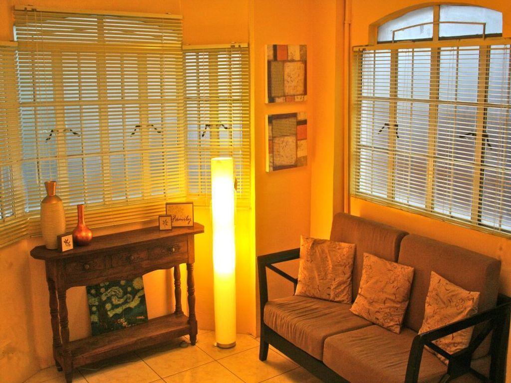 1 River Central Hostel Makati City Eksteriør bilde
